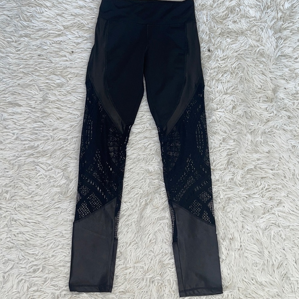 Badgley Mischka Sport Black Lace Leggings Size XS